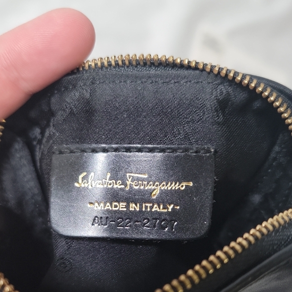 Salvatore Ferragamo Black Leather Pouch with Gold Ring - Picture 4 of 5